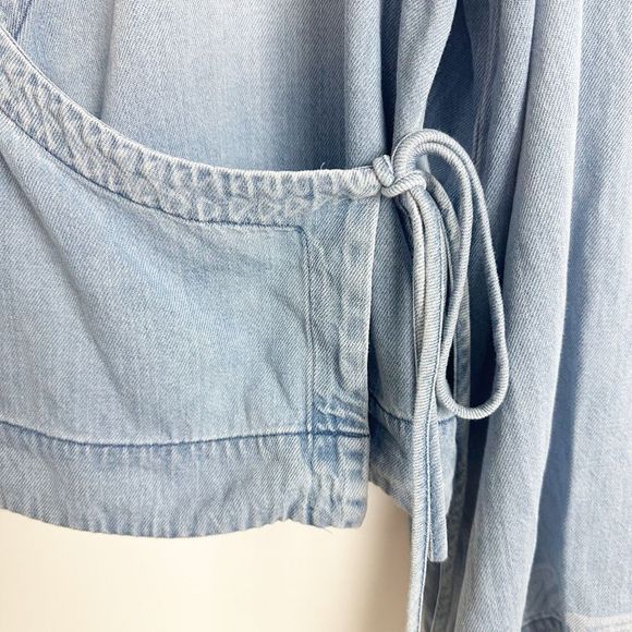 CLOTH & STONE Wrap Crop Top Large Blue Denim Tie Long Flared Sleeve Aztec - Picture 4 of 10